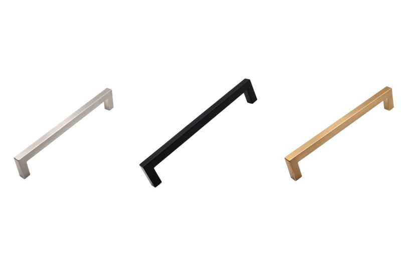 Difference Between Oversized Appliance Pulls &amp; Standard Drawer Pull